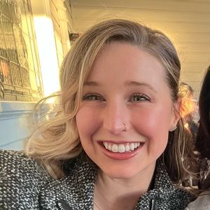 Meet your Posher, Sara